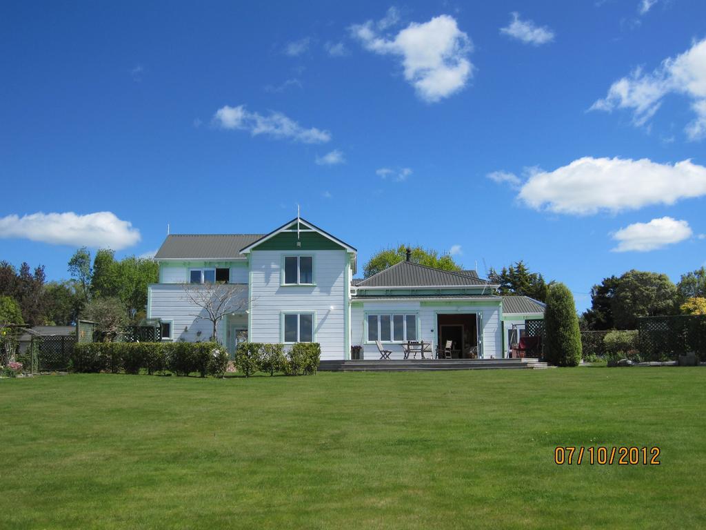 Thyme Out Estate Bed & Breakfast Halcombe ภายนอก รูปภาพ
