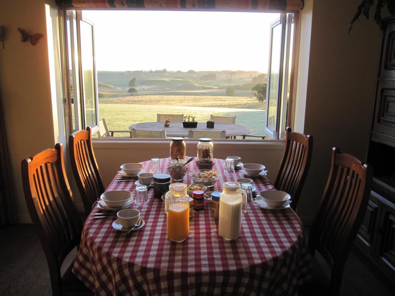 Thyme Out Estate Bed & Breakfast Halcombe ภายนอก รูปภาพ